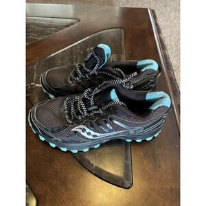 Saucony Excursion TR Womens Size 6.5 Black Gray Running Outdoor Shoes Sneakers